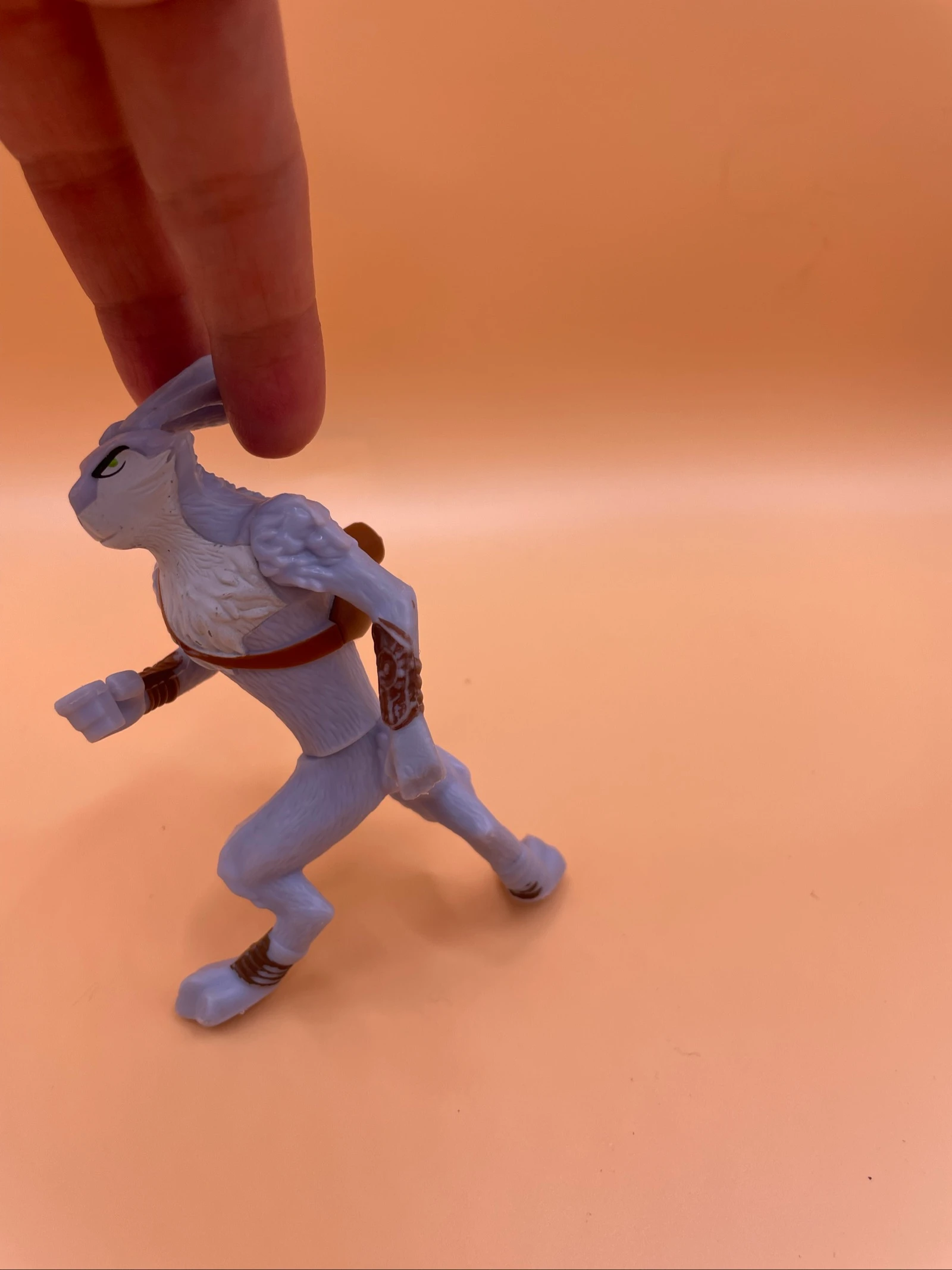 Paaskonijn figuur (Bunnymund) uit de film De geboorte van de Guardians – photo 3